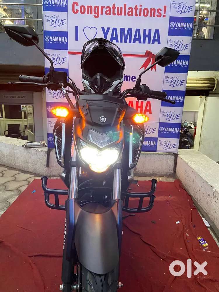Yamaha Fzs