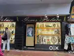 sales man for handicarft shop