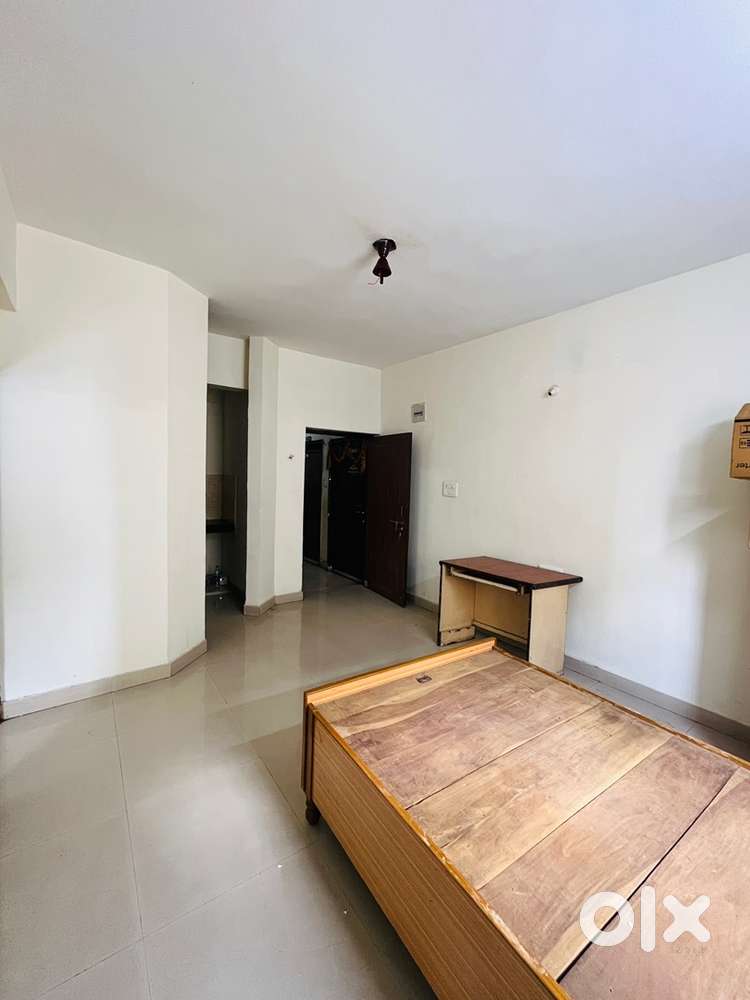 Harshit Tower AIMS Tatibandh