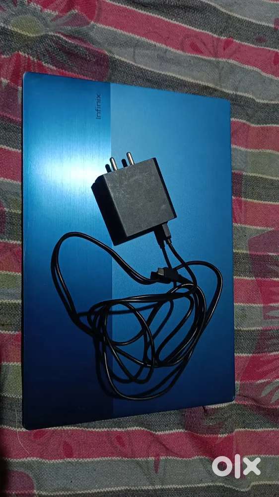 infinix i5 laptop 8gb 500 gb ssd