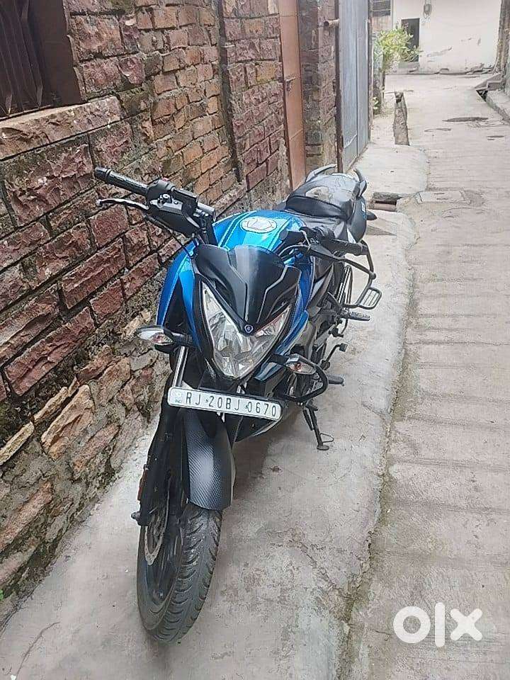 Bajaj Pulsar NS 125 In New Condition (Urgent Sell)