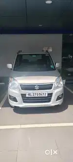 Maruti Suzuki Wagon R AMT VXI, 2017, Petrol