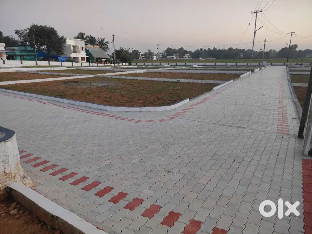 Villa Plot for sale at alangad