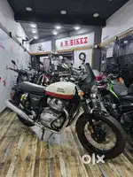 ROYAL ENFIELD INTERCEPTOR 650CC WHITE TOP CLASS CONDITION