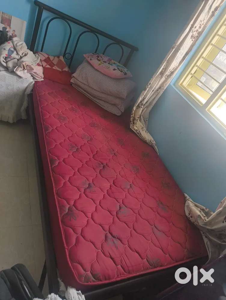 sengal bed n metress good condition