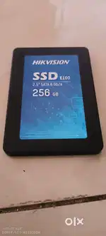 BRAND NEW SSD DRIVE WITH SSD CASE