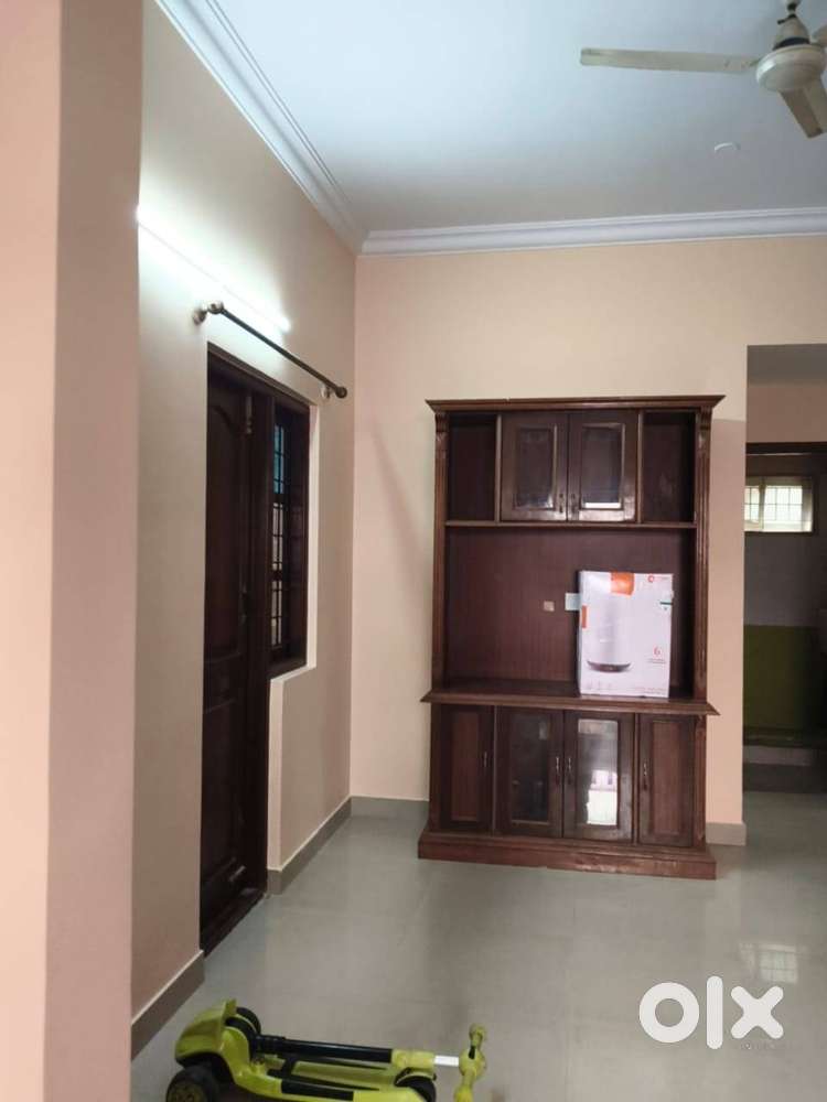 2Bhk house in raghavendra nagar available for lease /rent