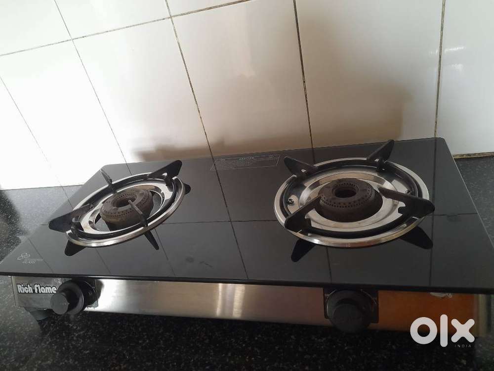 Two burner gas stove