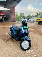 Access 125, single owner