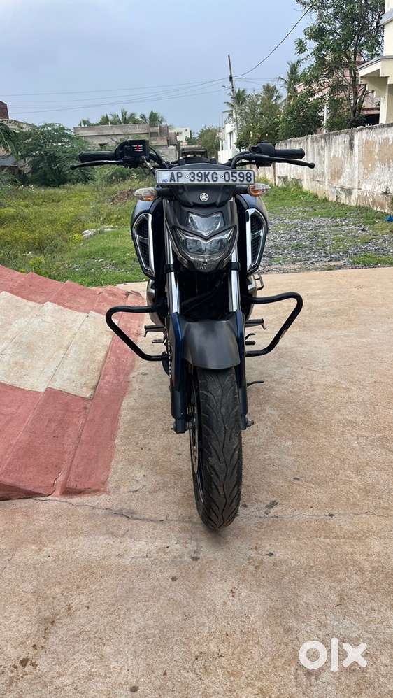 Yamaha FZS V3.0 Bluetooth Version