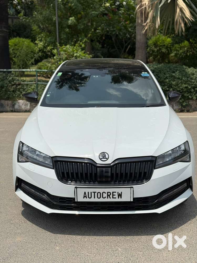 Skoda Superb Sportline 1.8 TSI AT, 2021, Petrol