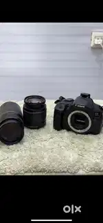 CANON D 700