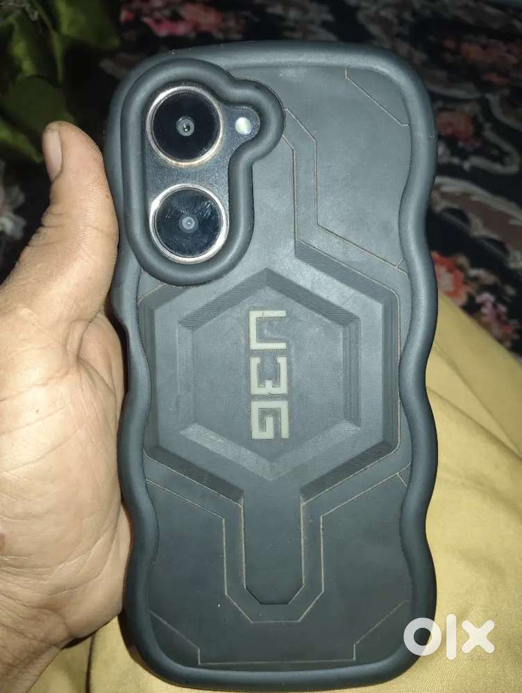 Vivo good condition urgent sale 4 64 call Karen Dil box hai