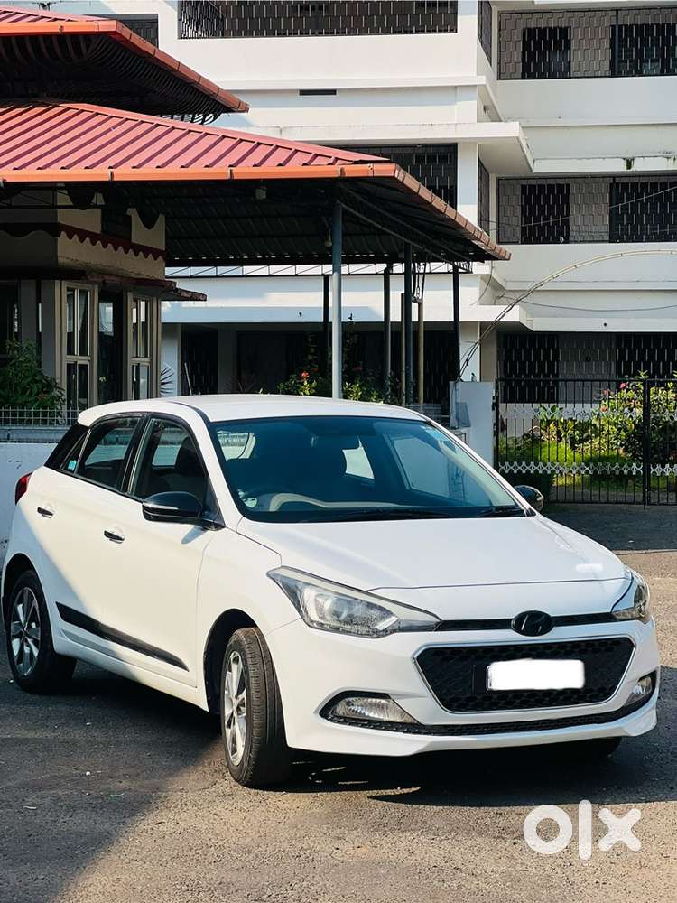 Loan available i20 2017 Petrol 60000 Km Driven