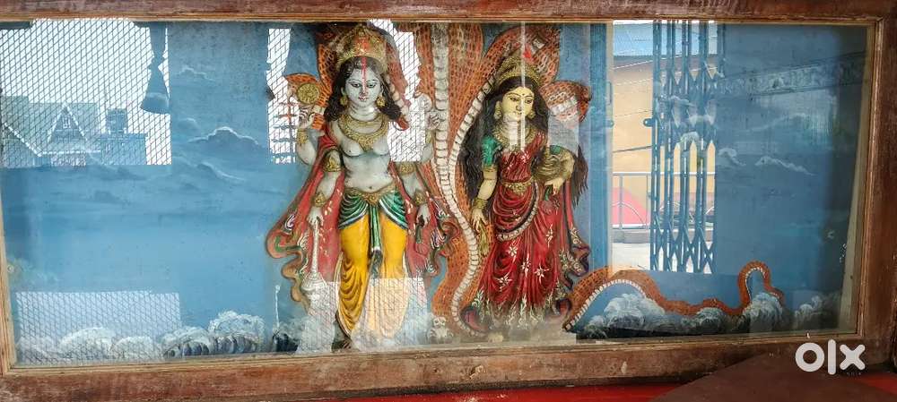 কৃষ্ণনগর স্টেট ব্যাংক এর পাশে, ফ্রাঞ্চারোস এর সামনে।