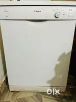 Bosch Dishwasher – Barely Used, Like New!