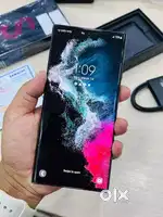 Samsung galaxy (S22 ULTRA 12GB 256GB)5G with AI box data cable availab