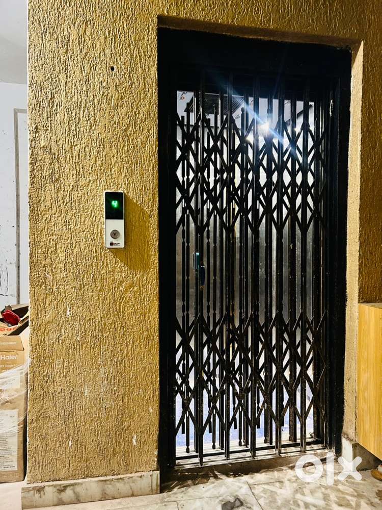 4th Floor with Lift (24x7), Mudialli, Kolkata -700024