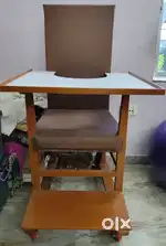 Single seated studying chair