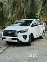Innova Crysta original kerala z AMT