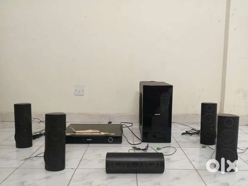 Philips HTS5560 home theater system