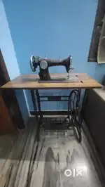 Sewing machine ( negotiable )