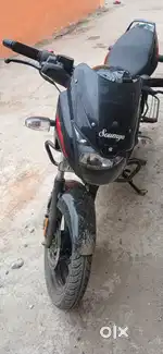 Bajaj pulser 125 neon red urgent sale 30000 Down payment par