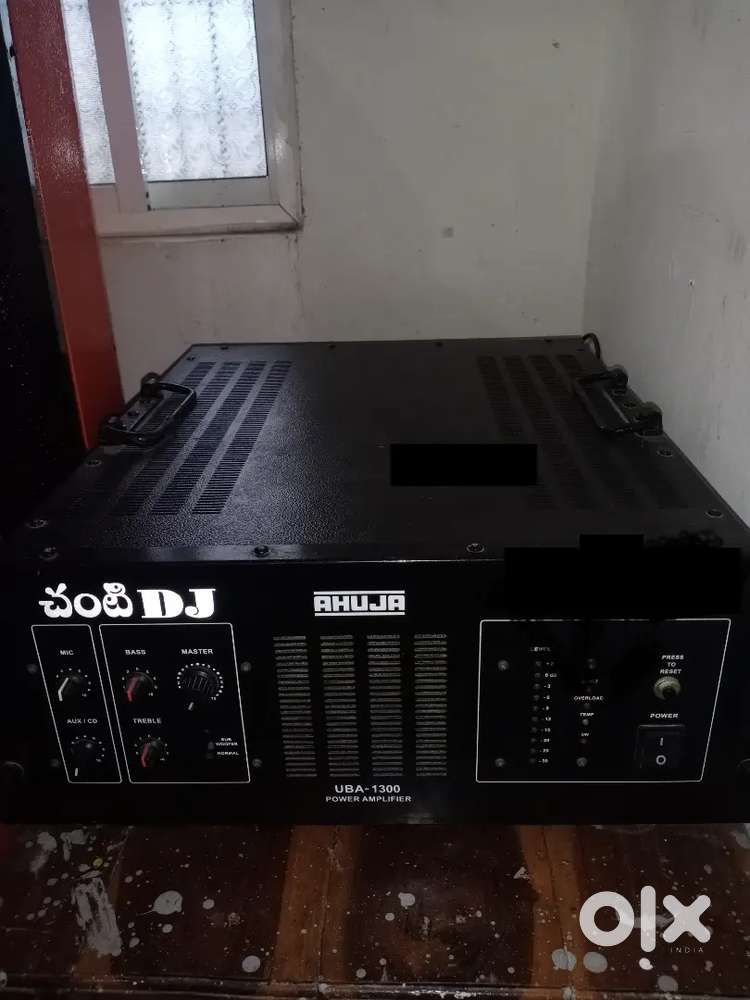 DJ Ahuja UBA 1300 amplifier full condition   35000 only