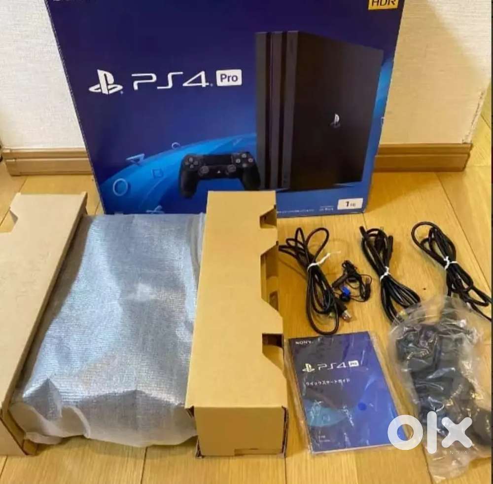 Sony PlayStation 4 PS4 Pro CUH-7200B Jet Black Game Console Full Box