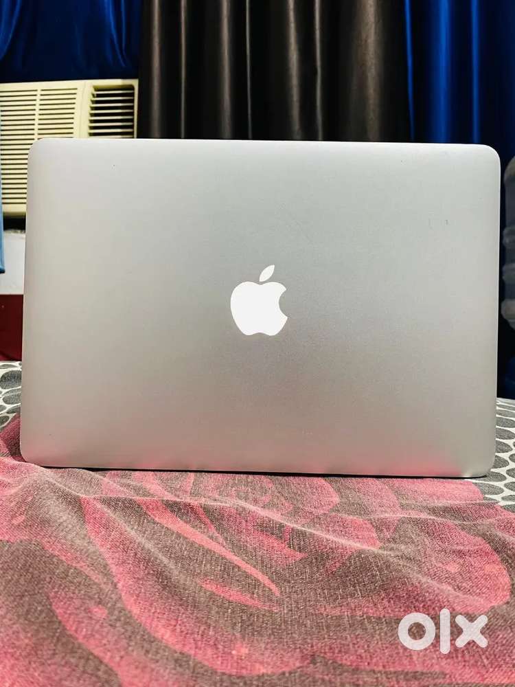 MacBook Pro i7