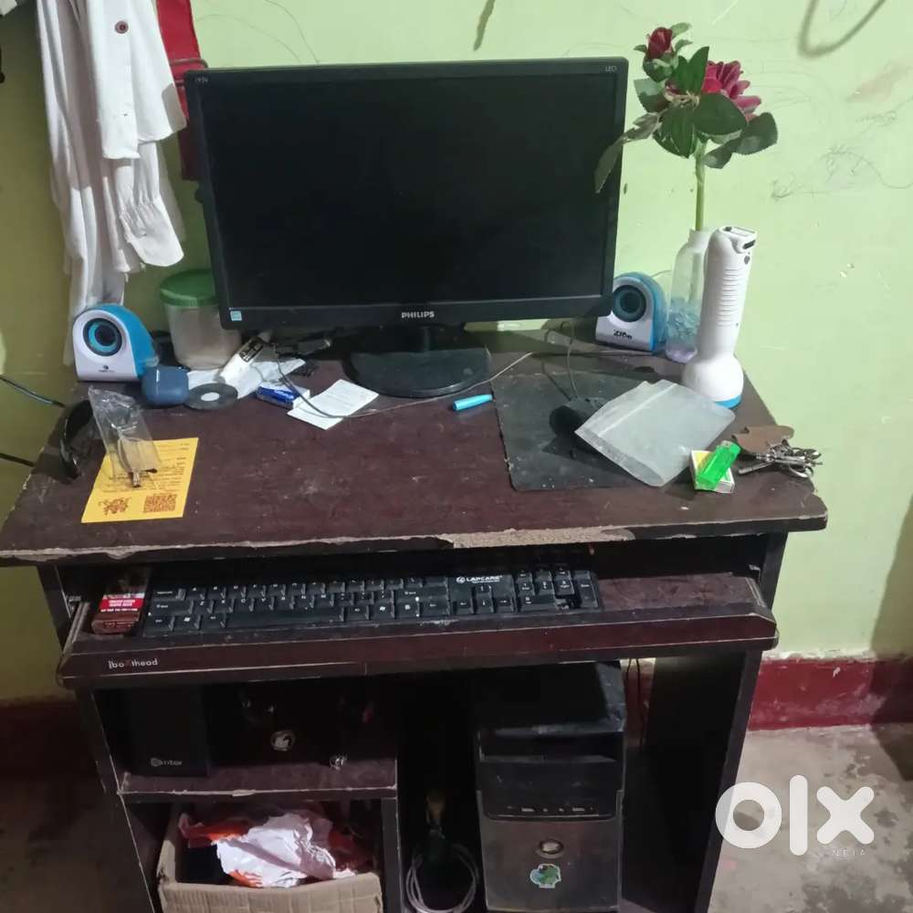 I3 desktop computer set