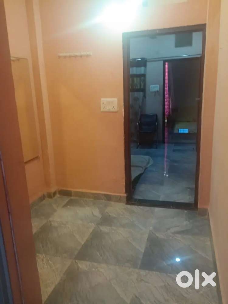 PG students and job person for room