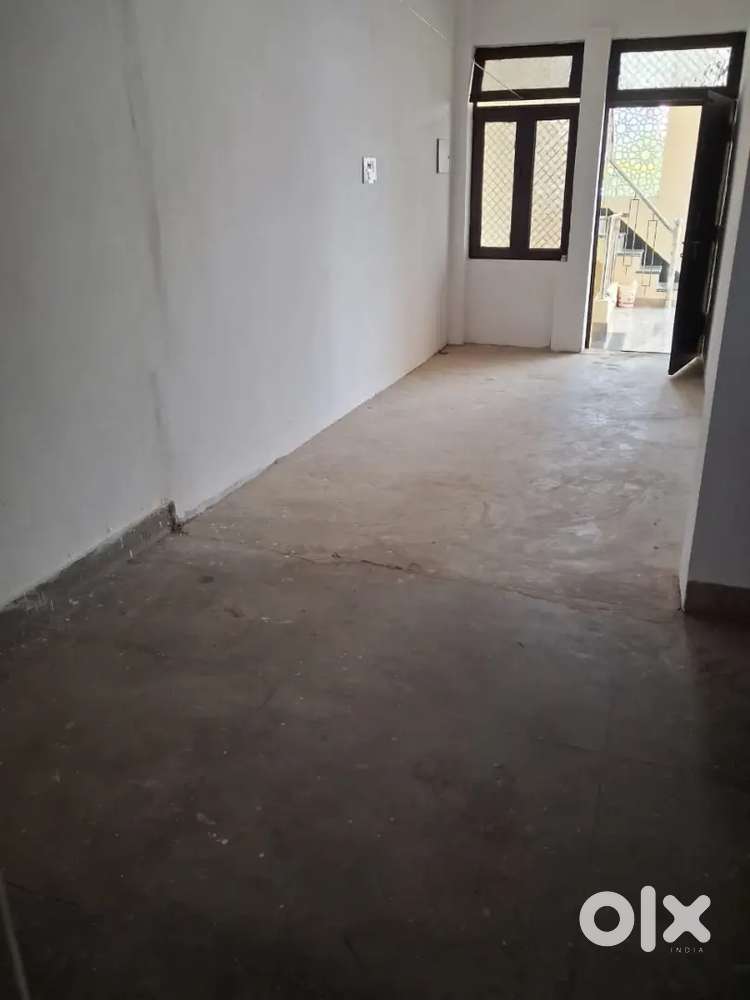 Newly renovated house available on rent on first floor for servicemen