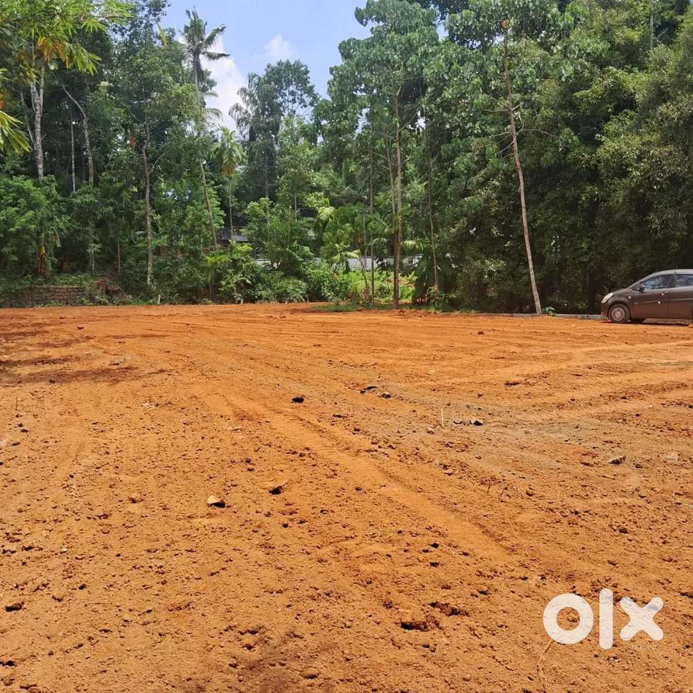 27cent housing plot near kolenchery kadayiruppu