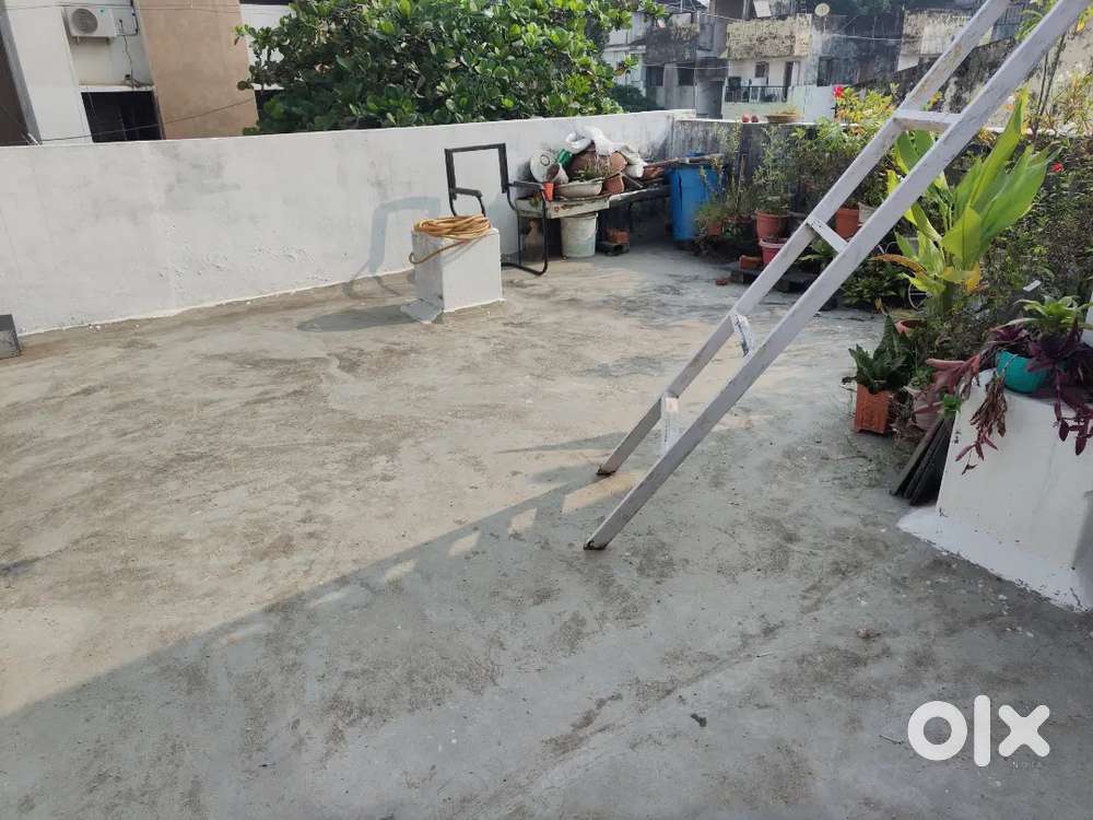 Description:
Hi, I’m looking for a roommate to share a room with me.