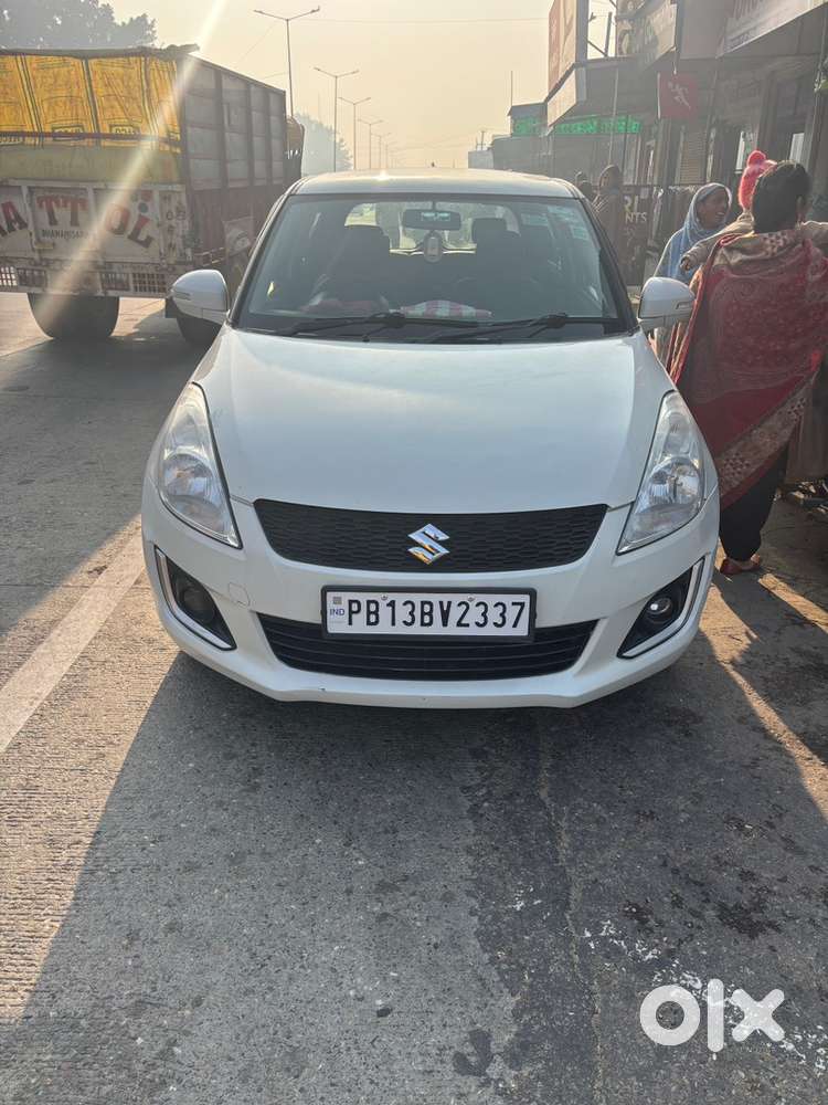 Maruti Suzuki Swift 2015 Diesel Well Maintained.
