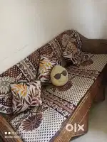 ବେତ ସୋଫା ୩/୨ ।