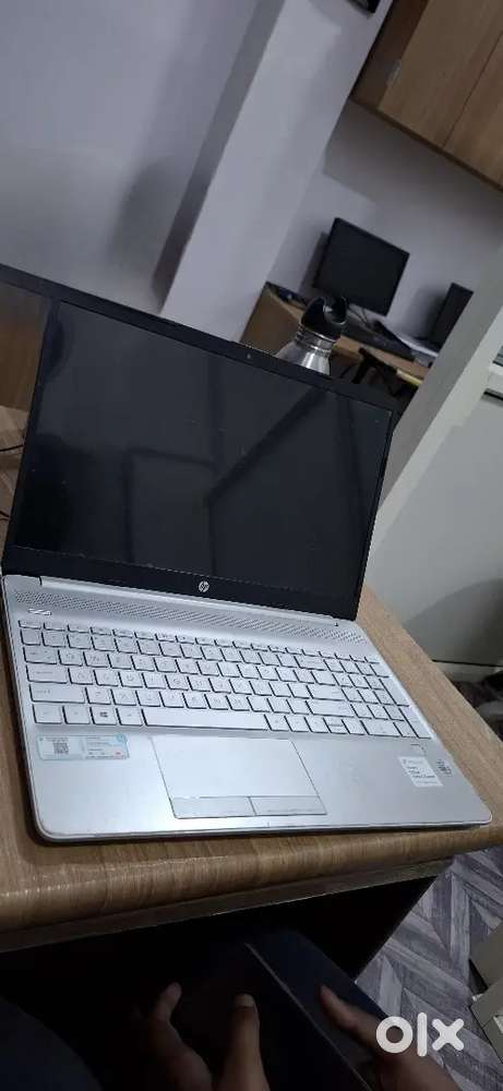 Hp laptop core i5 10th gen 8gb ram 256gb storage
