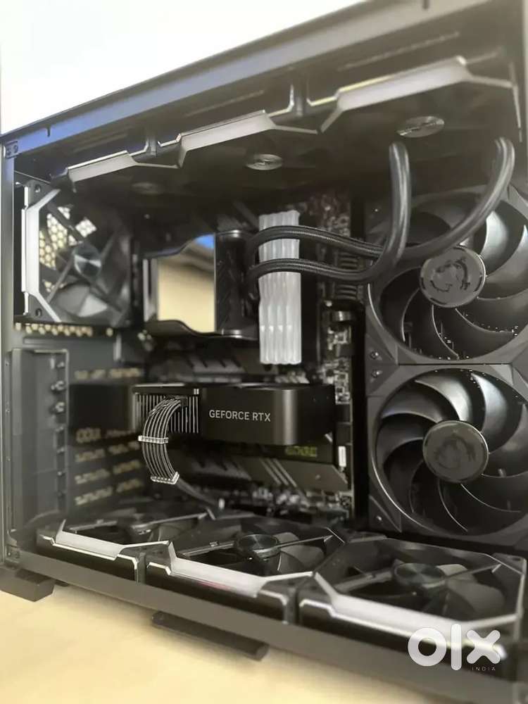 Desktop Custom Gaming PC - All in Black Mod. Intel i9 12900K RTX 4070