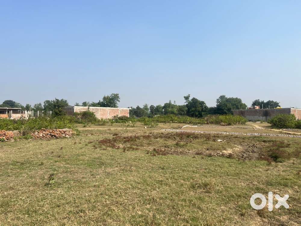 Plot for sale … main raksha shivpuri highway