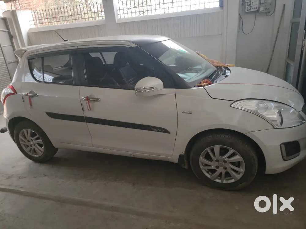 Maruti Suzuki Swift 2012 Diesel 80000 Km Driven