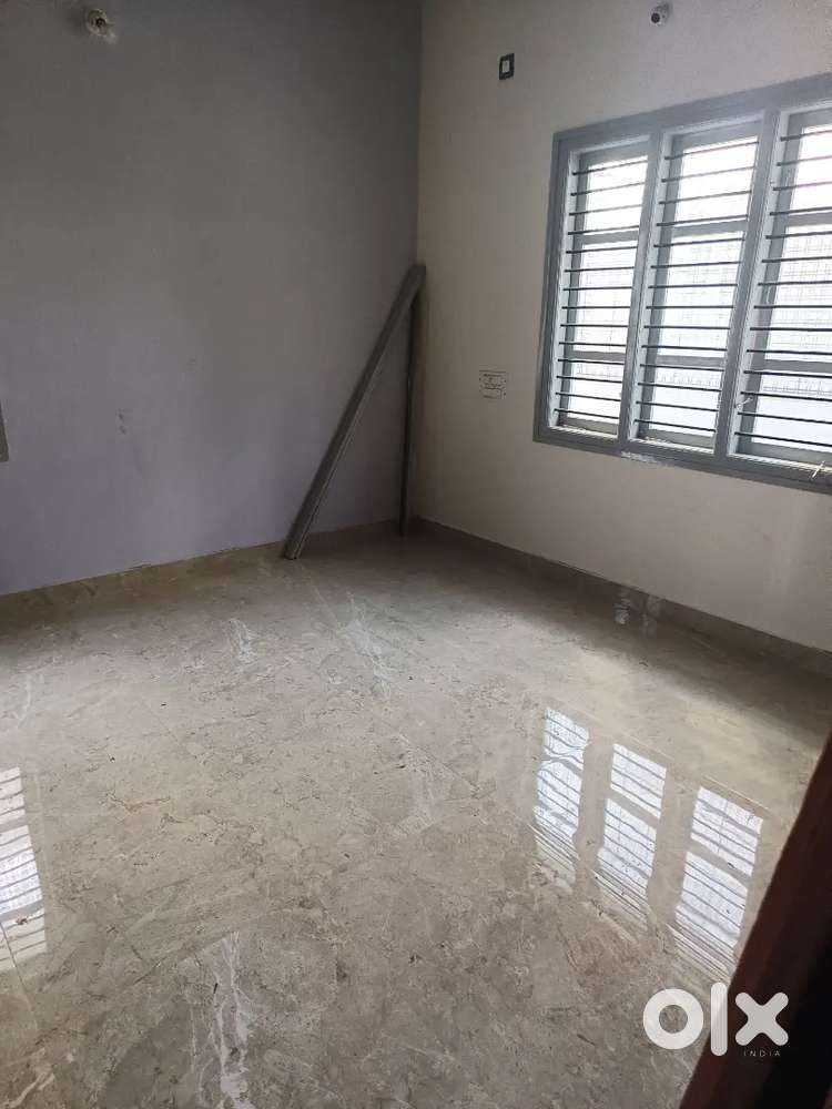 Romm for rent with attach bathroom