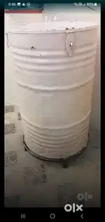 Grain storage container