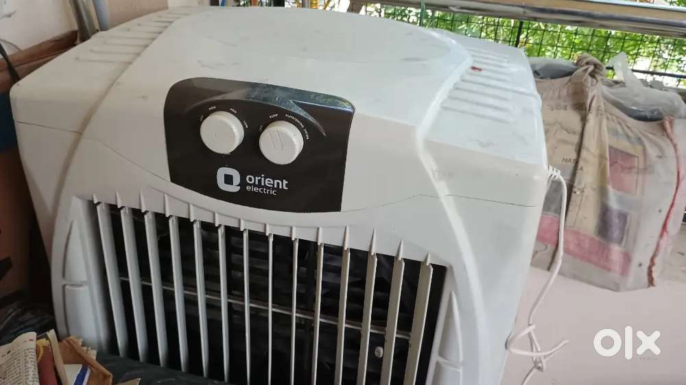 Orient cooler