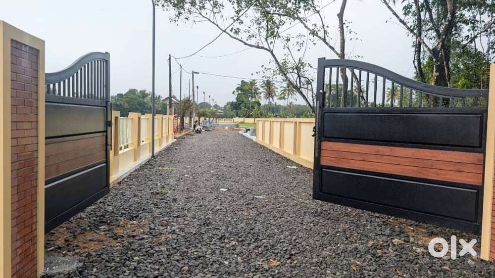 Airport Access 6 KM -Angamaly Premium Villa plots-Open GYM-90% loan