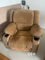 Single Recliners in excellent condition for Sale