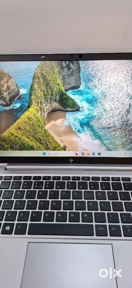 Hp  Elitebook 830 g7 i7 processor  16gb ram.500gb ssd