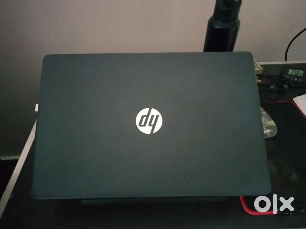 HP 14DU i3 8th gen laptop (SSD installed)