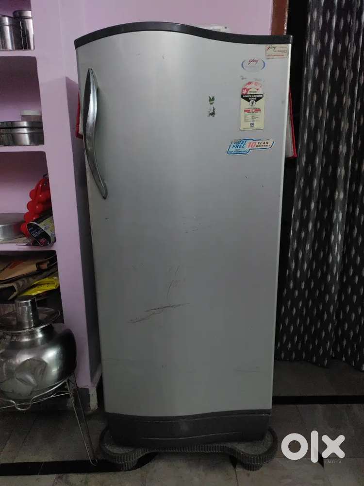 Selling Fridge