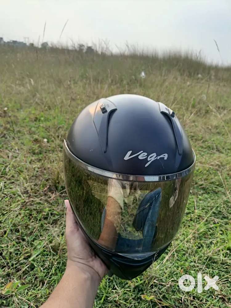 Vega bolt Helmet